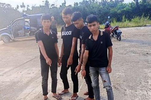 Truy nhanh 4 đối tượng cướp tài sản du khách đi 'săn mây' tại núi Đại Bình