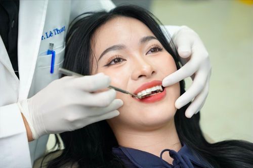 Phòng khám Lavie Dental - Nha khoa bọc răng sứ thẩm mỹ tốt tại Hà Nội