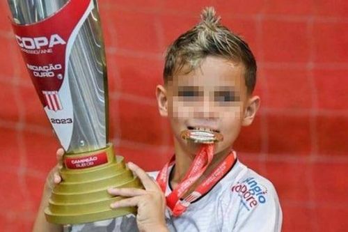 Cầu thủ 10 tuổi tên Cristiano Ronaldo gây chú ý