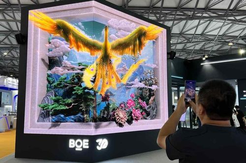 Công ty màn hình Trung Quốc thách thức Samsung, LG