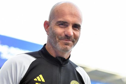 Chelsea có HLV mới