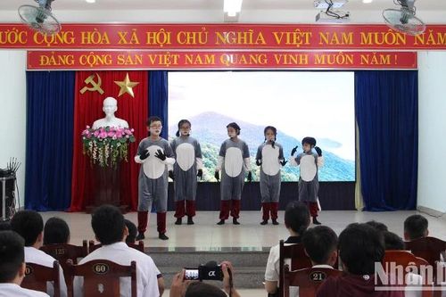 Yêu Sơn Trà qua chương trình nghệ thuật 'Voọc ơi, khỉ ơi'