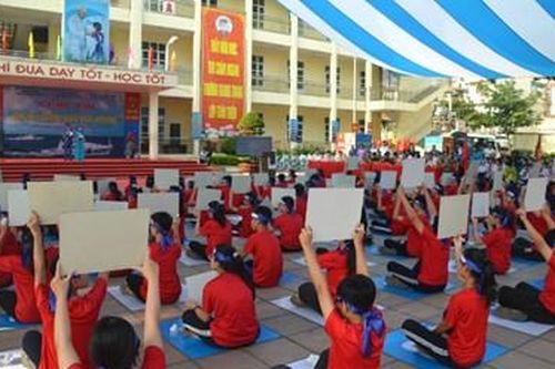 Cảnh sát biển đồng hành với ngư dân: Nhiều ý nghĩa từ Cuộc thi 'Em yêu biển, đảo quê hương'