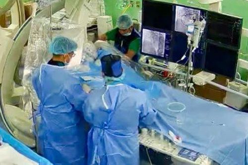 Điều trị kịp thời 5 ca thông liên nhĩ lỗ thứ phát kích thước lớn