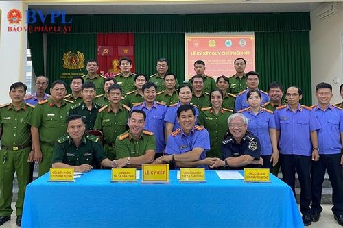 VKSND thị xã Tân Châu ký kết quy chế phối hợp về giải quyết tố giác, tin báo tội phạm