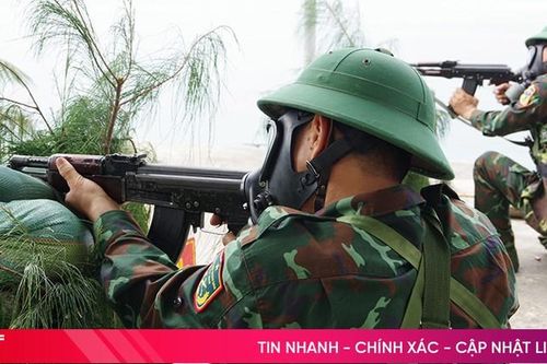 Phân đội Đảo Sơn Dương thực hành bắn đạn thật