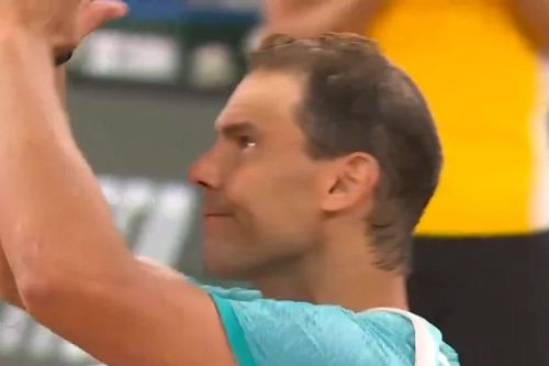 Rafael Nadal kìm nén xúc động chia tay khán giả Paris