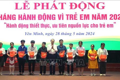 Huy động nguồn lực hỗ trợ trẻ em vùng cao
