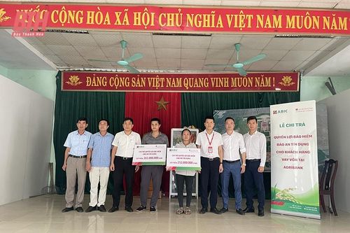 Điểm tựa cho khách hàng vay vốn Agribank