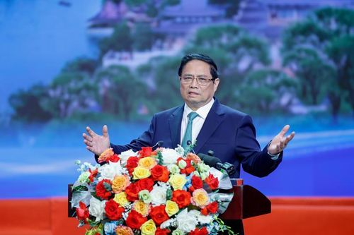 Thủ tướng: Ninh Bình cần dựa vào công nghiệp và dịch vụ để bứt phá