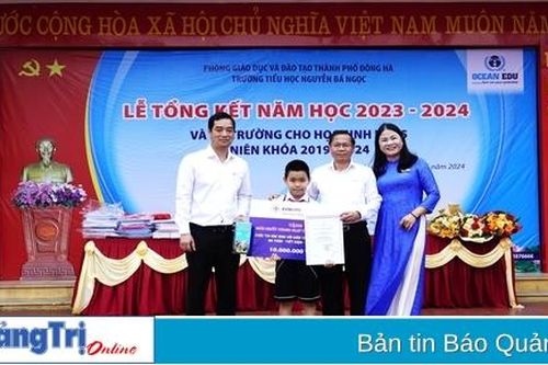 Trao giải Cuộc thi 'Học sinh với kiến thức sử dụng điện an toàn-tiết kiệm- hiệu quả'
