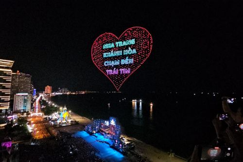 Khánh Hòa lần đầu tiên tổ chức cuộc thi bay drone light