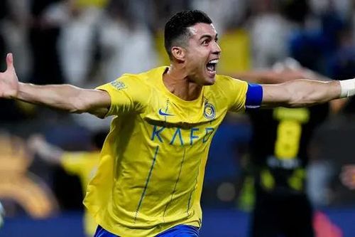 Ronaldo thiết lập thêm hai kỷ lục trong sự nghiệp