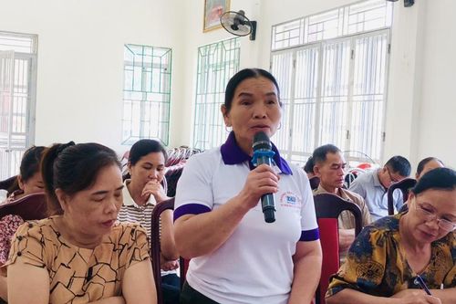 Phó Chủ tịch HĐND tỉnh Nông Thanh Tùng tiếp xúc cử tri xã Nam Tuấn (Hòa An)