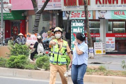 Phải có lối cho người đi bộ