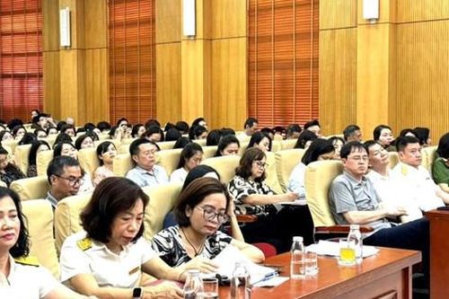 Quận Hai Bà Trưng đối thoại với 180 doanh nghiệp, hộ kinh doanh