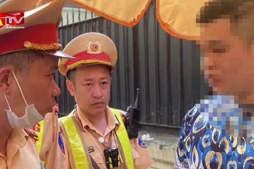 Kịp thời ngăn chặn nam thanh niên mang hung khí đi 'dằn mặt' đối thủ