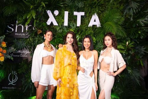 Trương Ngọc Ánh cùng 'gà cưng' chúc mừng NTK Katy Nguyễn