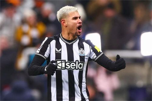 Newcastle ra giá cho Guimaraes