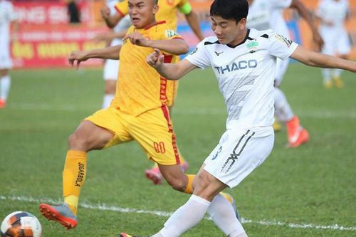 Lịch thi đấu bóng đá hôm nay 30/5: Sôi động vòng 22 V-League