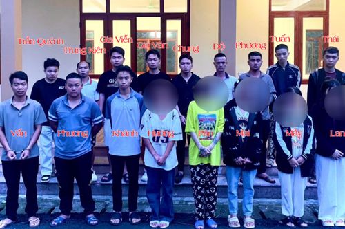 Bắt nhóm đối tượng tổ chức livestream khiêu dâm với trẻ dưới 16 tuổi