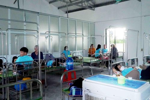 Hàng chục công nhân nghi ngộ độc sau bữa cơm trưa sức khỏe đã ổn định