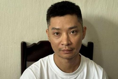 Bắt đối tượng lừa đảo hơn 100 'dân chơi hàng nóng' ở Thanh Hóa