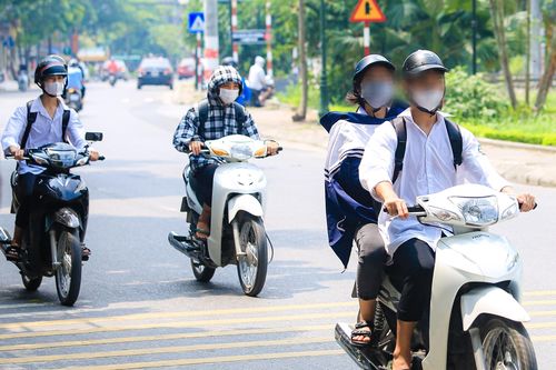 Cân nhắc độ tuổi điều khiển xe gắn máy, cần phải xem xét nhiều khía cạnh