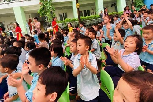 Tết Thiếu nhi 1/6: Món quà nào cho trẻ?