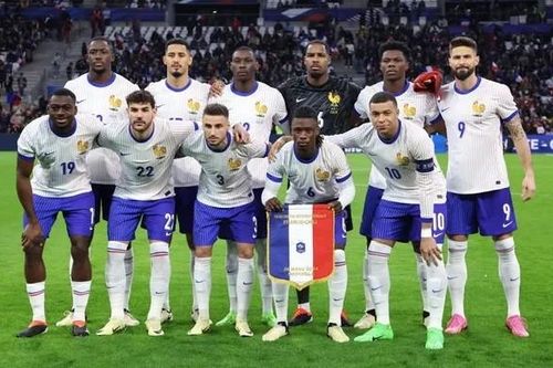 EURO 2024: Đội tuyển Pháp kết hợp hài hòa dàn cầu thủ tài năng và đẳng cấp