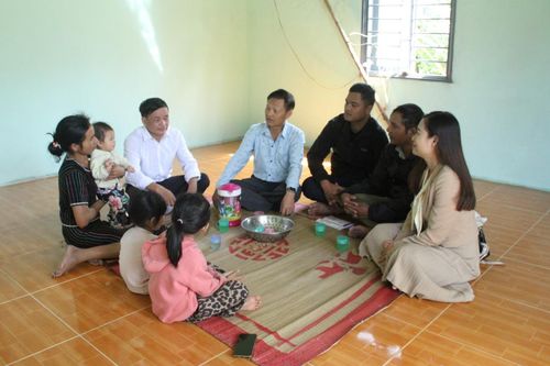 Điểm sáng trong xây dựng nhà ở cho hộ nghèo