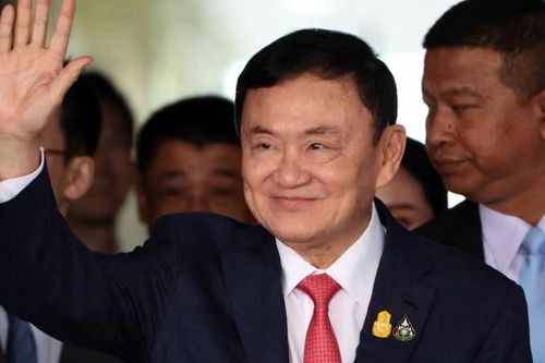 Thái Lan sắp truy tố cựu Thủ tướng Thaksin vì xúc phạm hoàng gia