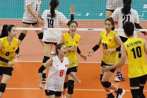 Đè bẹp Kazakhstan, tuyển bóng chuyền nữ Việt Nam vô địch AVC Challenge Cup 2024
