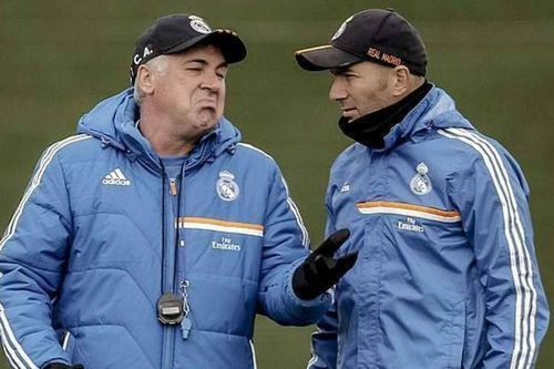 Ancelotti kể đòi trừng phạt Zidane vì đến muộn, cả đội phản đối