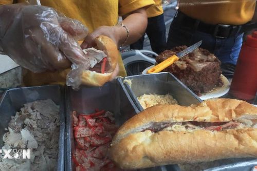 Đà Lạt kiểm tra an toàn thực phẩm tại các cơ sở kinh doanh thức ăn đường phố