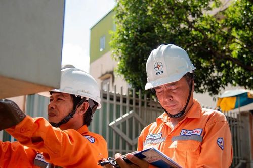 Đảm bảo điện phục vụ thi tốt nghiệp Trung học phổ thông và tuyển sinh đại học