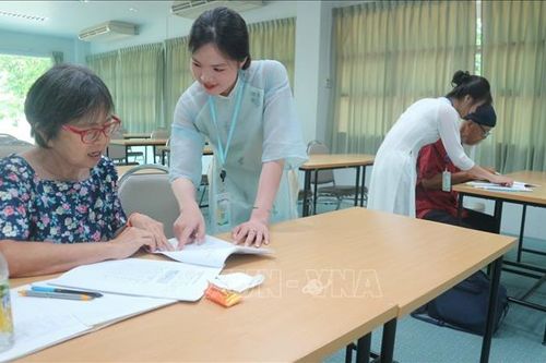 Khóa học tiếng Việt đầu tiên ở Trung tâm Việt Nam học tại Thái Lan