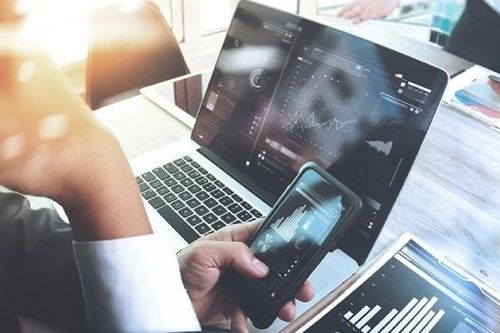 Nâng tầm kế toán viên bằng AI