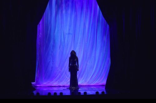 Nữ ca sĩ nổi tiếng và giàu có nhất nhì showbiz, tuổi 56 bệnh nặng không thể đi hát