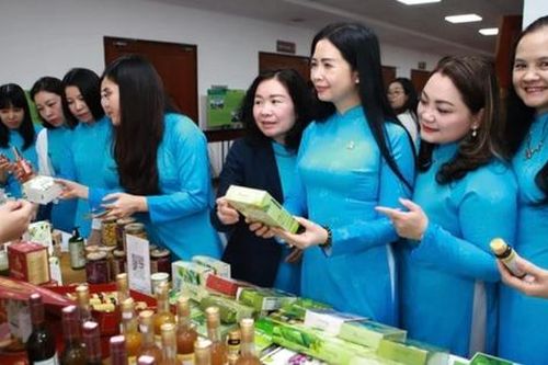 Phó Chủ tịch Hội LHPNVN Trần Lan Phương làm Ủy viên Ban Chỉ đạo quốc gia về kinh tế tập thể