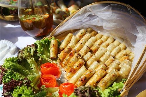 5 món Việt nào lọt tốp 100 món ăn đường phố ngon nhất châu Á?