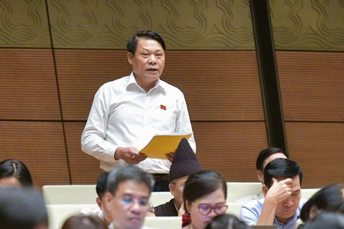 Quốc hội thảo luận về tình hình kinh tế - xã hội và ngân sách Nhà nước