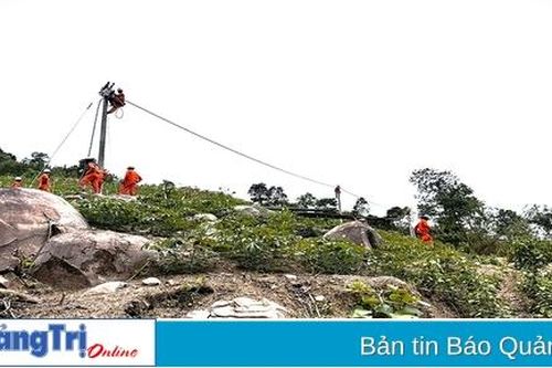 Điện lực Đakrông chú trọng thực hiện an toàn lao động