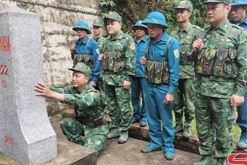 Xây dựng thế trận biên phòng toàn dân vững chắc