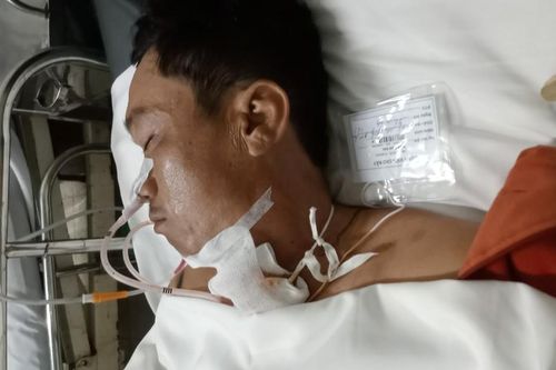 Mở rộng lòng từ: Nhà nghèo bệnh nặng