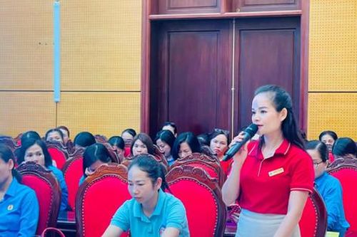 Quận Tây Hồ đối thoại về chế độ, chính sách với đoàn viên, người lao động khối Giáo dục