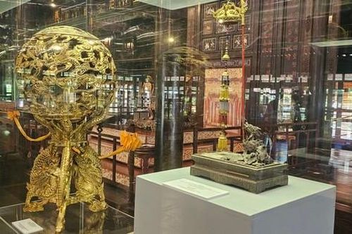 Chiêm ngưỡng loạt cổ vật quý triều Nguyễn vừa được định danh số