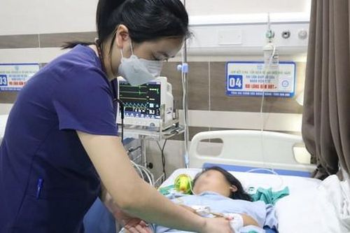 Người phụ nữ 36 tuổi suýt mất mạng do chửa ngoài từ cung