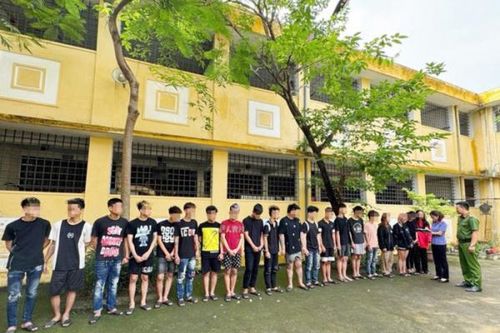 Dùng dao gây tội ác - phải ngăn chặn!