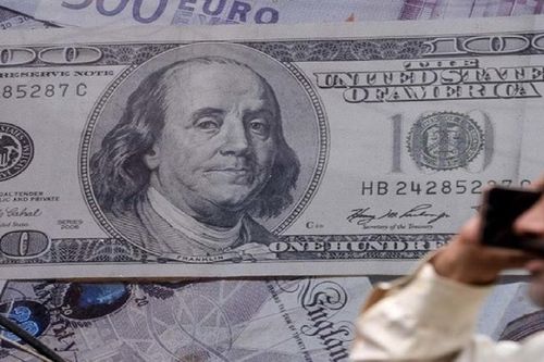 Tiết lộ gây sốc về khoản nợ khổng lồ thế giới đang gánh chịu